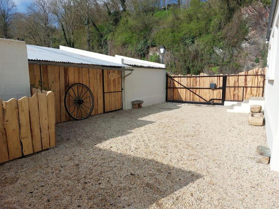 L'aigrette Moderne, Ensoleille Et Bien Place Thury-Harcourt-le-Hom